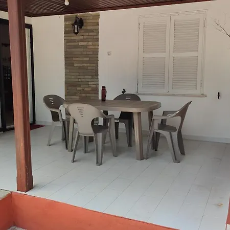 Maria's Summer House *
